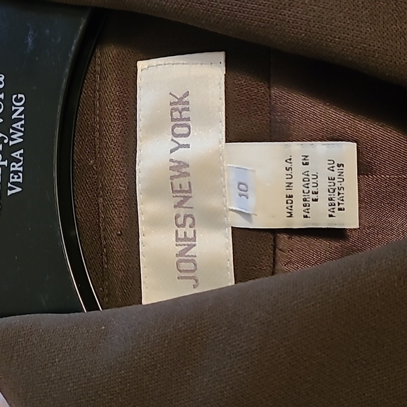 Jones New York 2pc suit - Picture 5 of 6